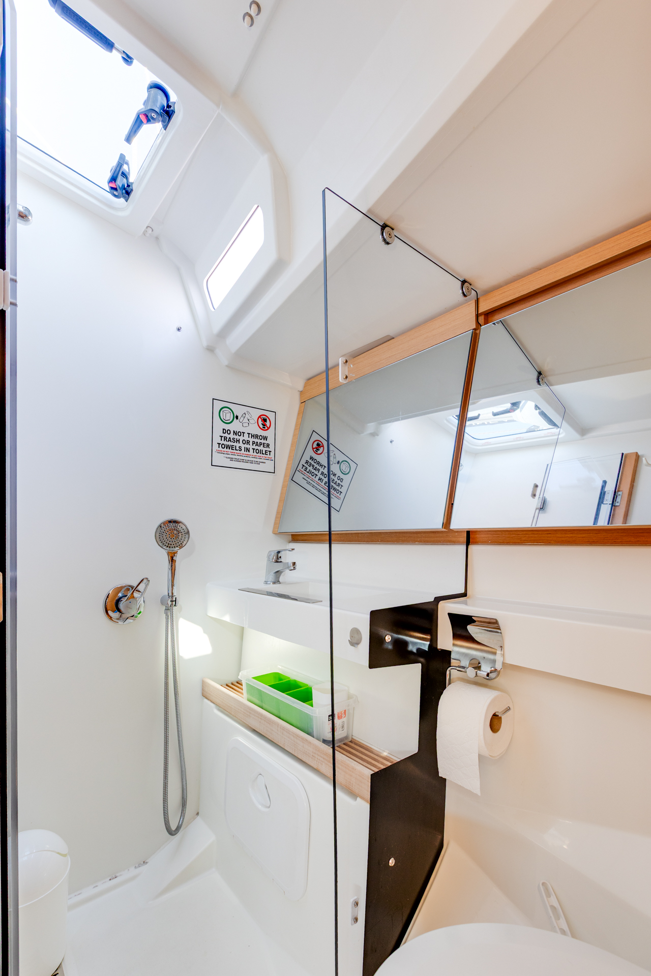 Sun Odyssey 440 - 3 cab. — photo 13