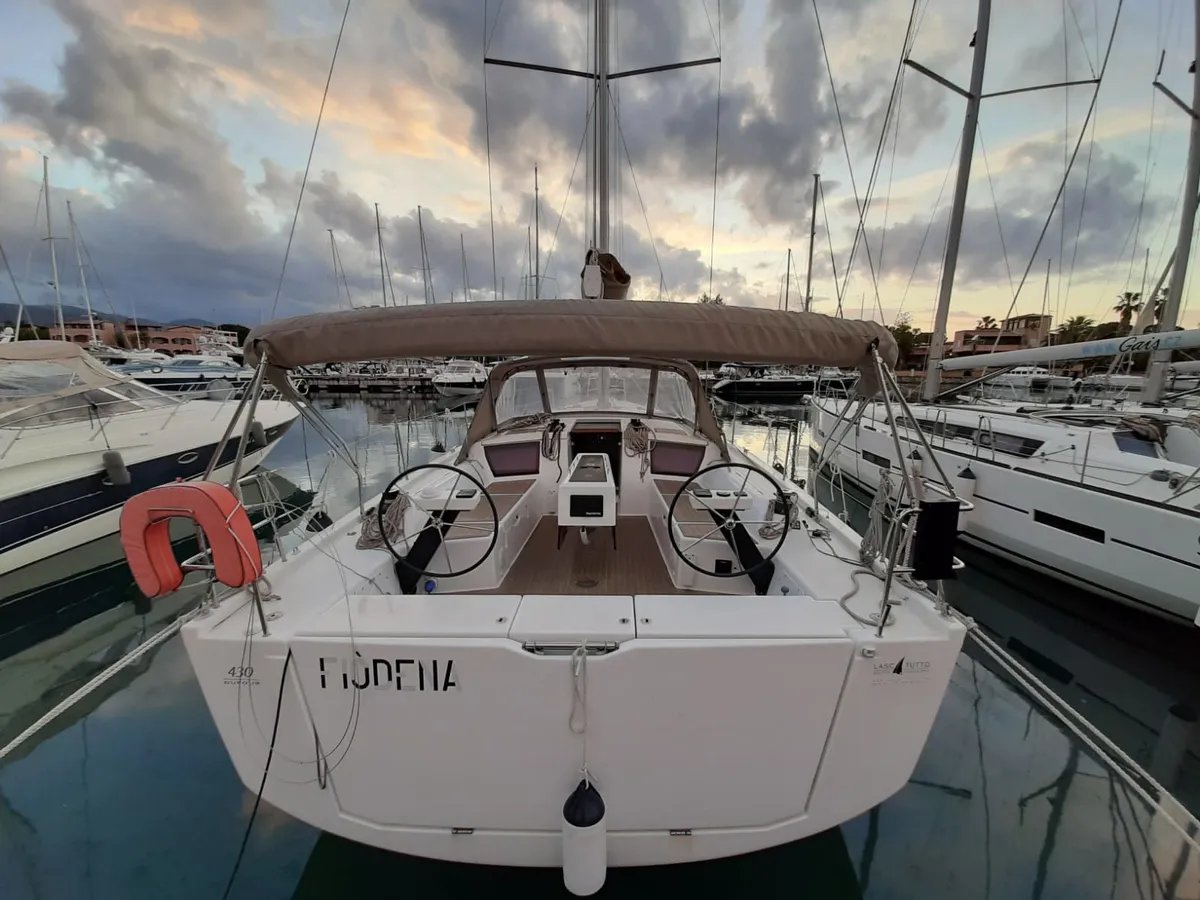Dufour 430 GL — photo 1