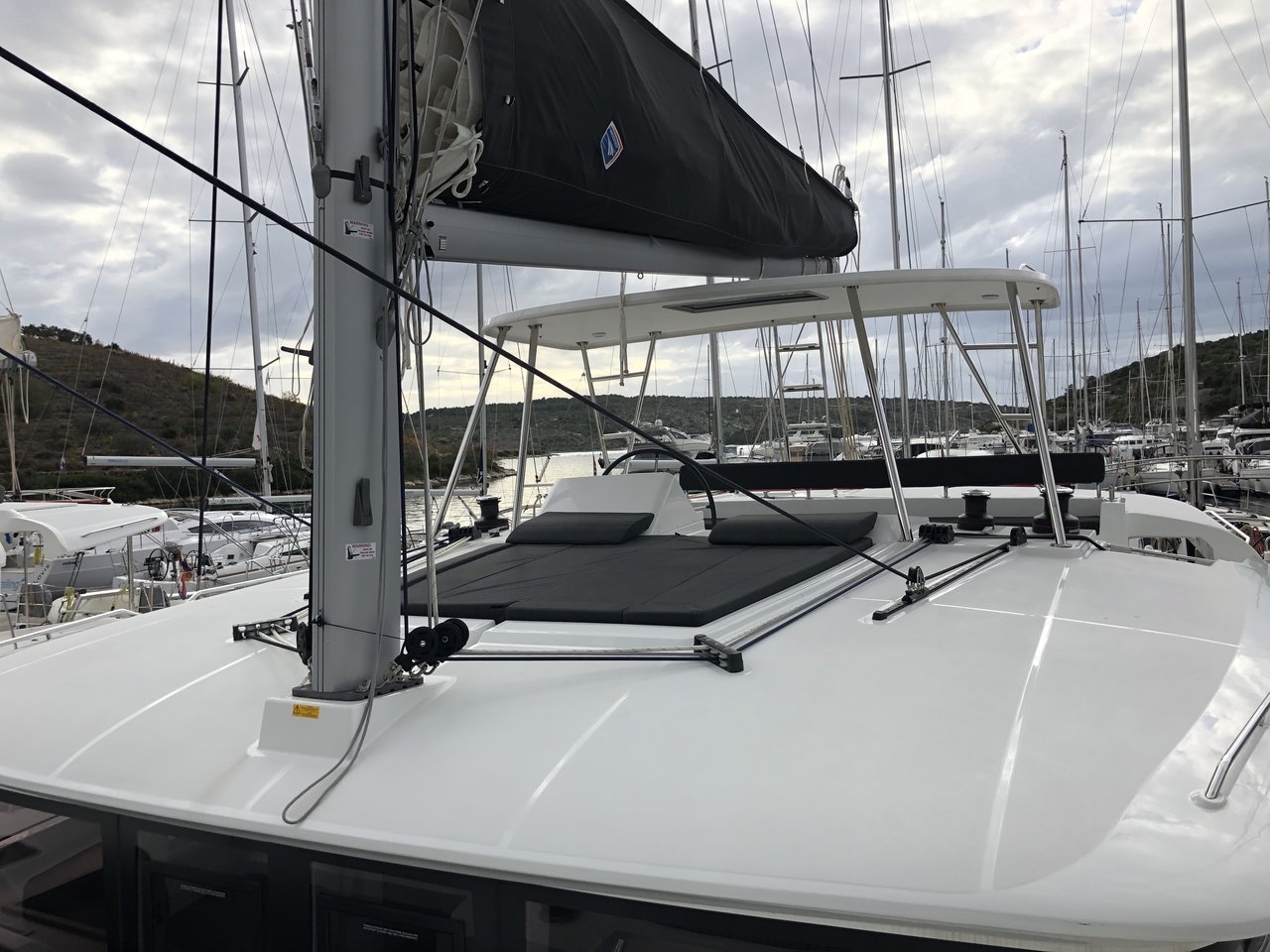 Lagoon 450 F - 4 + 2 cab. — photo 5