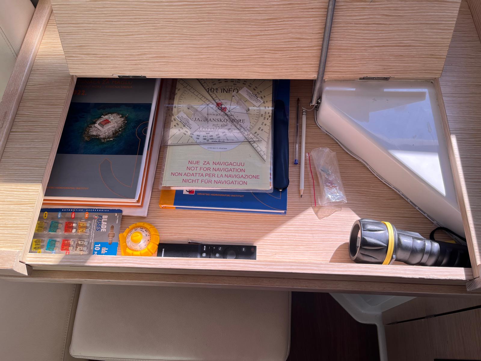 Dufour 48 Catamaran - 5 + 1 cab. — photo 21