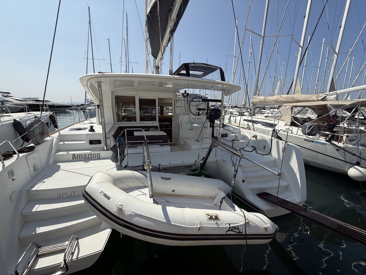 Lagoon 39 - 4 + 2 cab. — photo 10