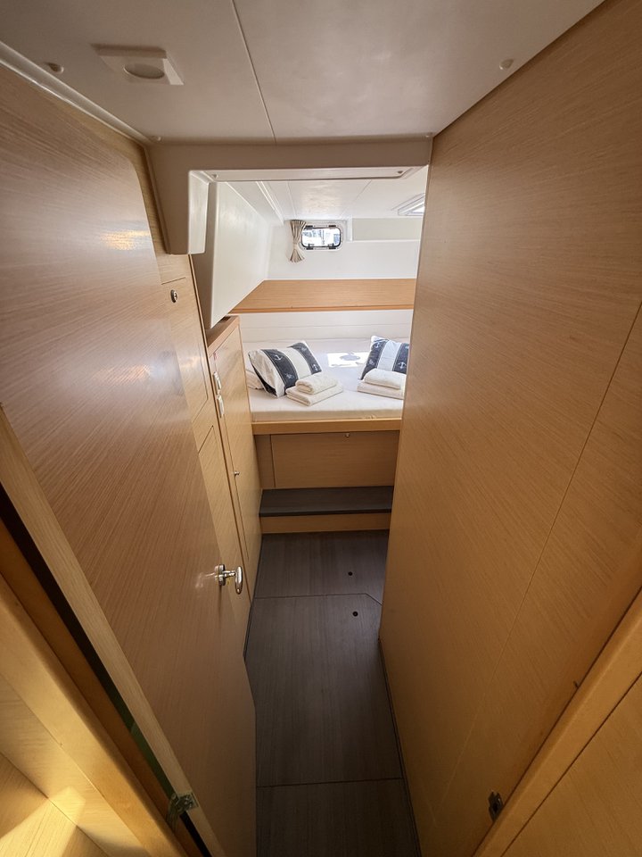 Lagoon 39 - 4 + 2 cab. — photo 20