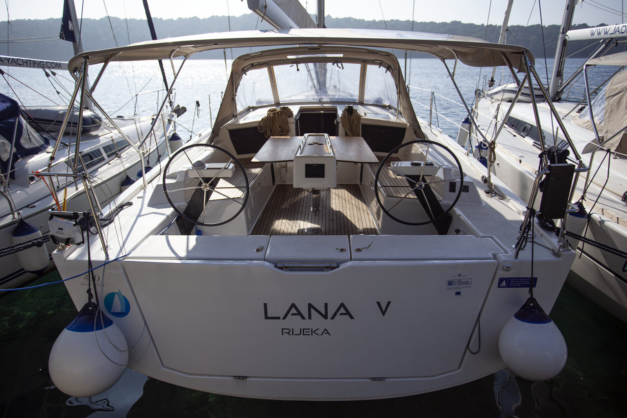 Dufour 430 GL — photo 1