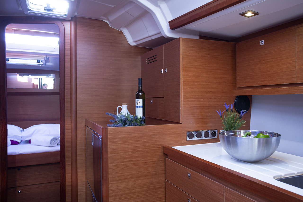 Dufour 430 GL — photo 12