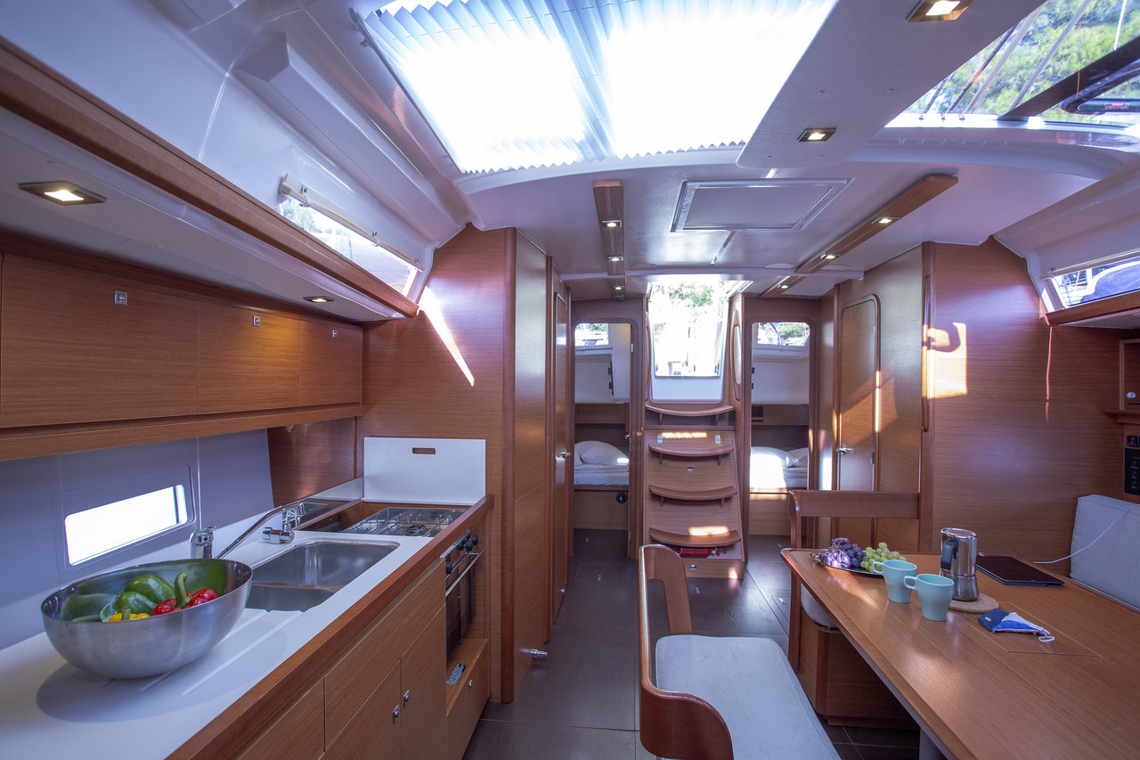 Dufour 430 GL — photo 13