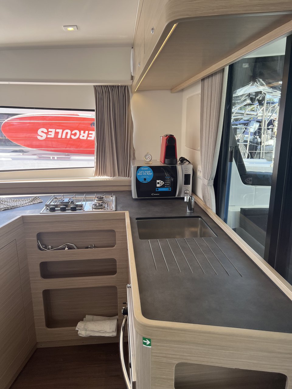 Lagoon 42 - 4 + 2 cab. — photo 15
