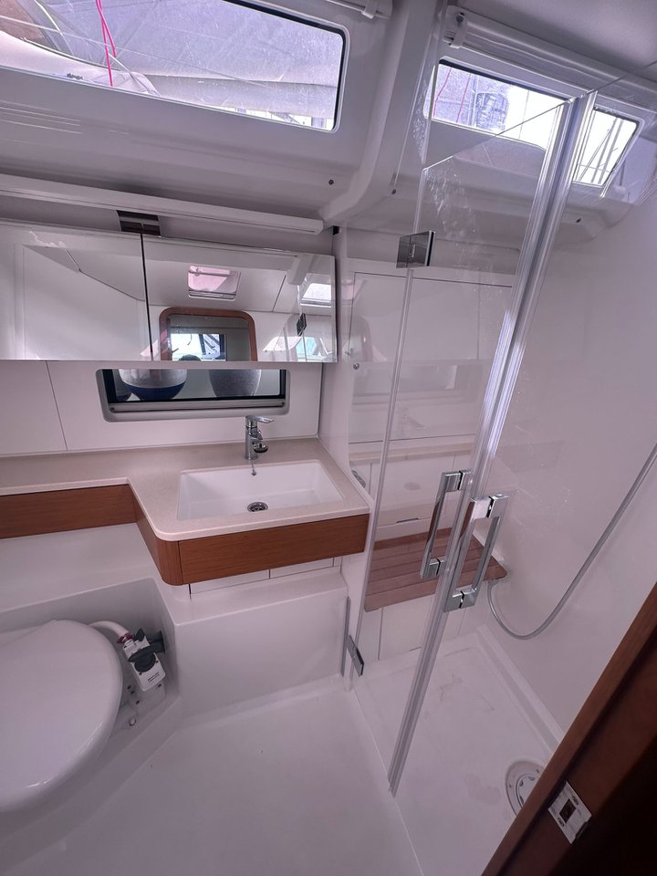 Dufour 48 — photo 10