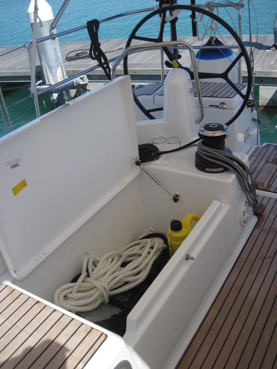 Sun Odyssey 490 - 5 + 1 cab. — photo 9