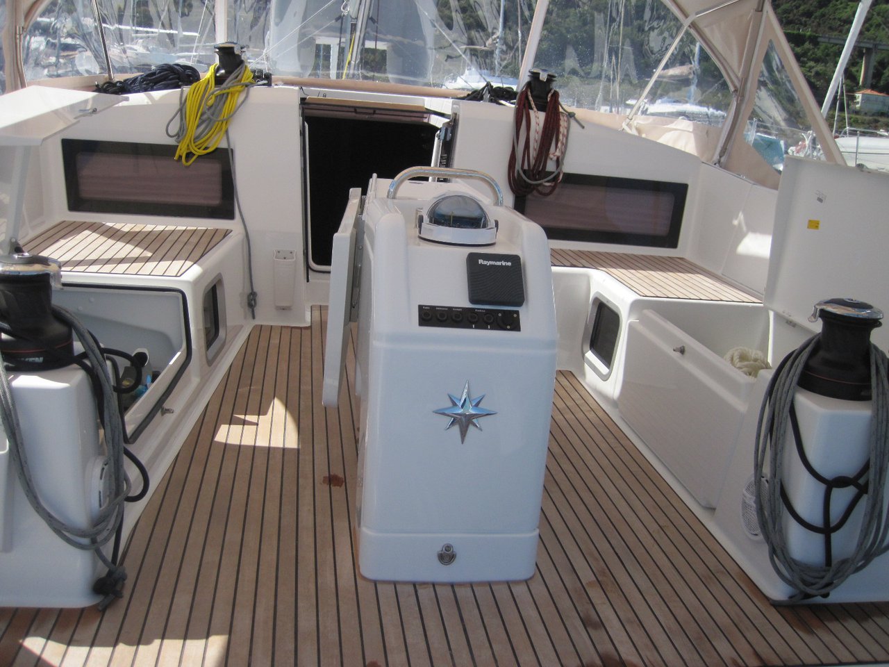 Sun Odyssey 490 - 5 + 1 cab. — photo 11