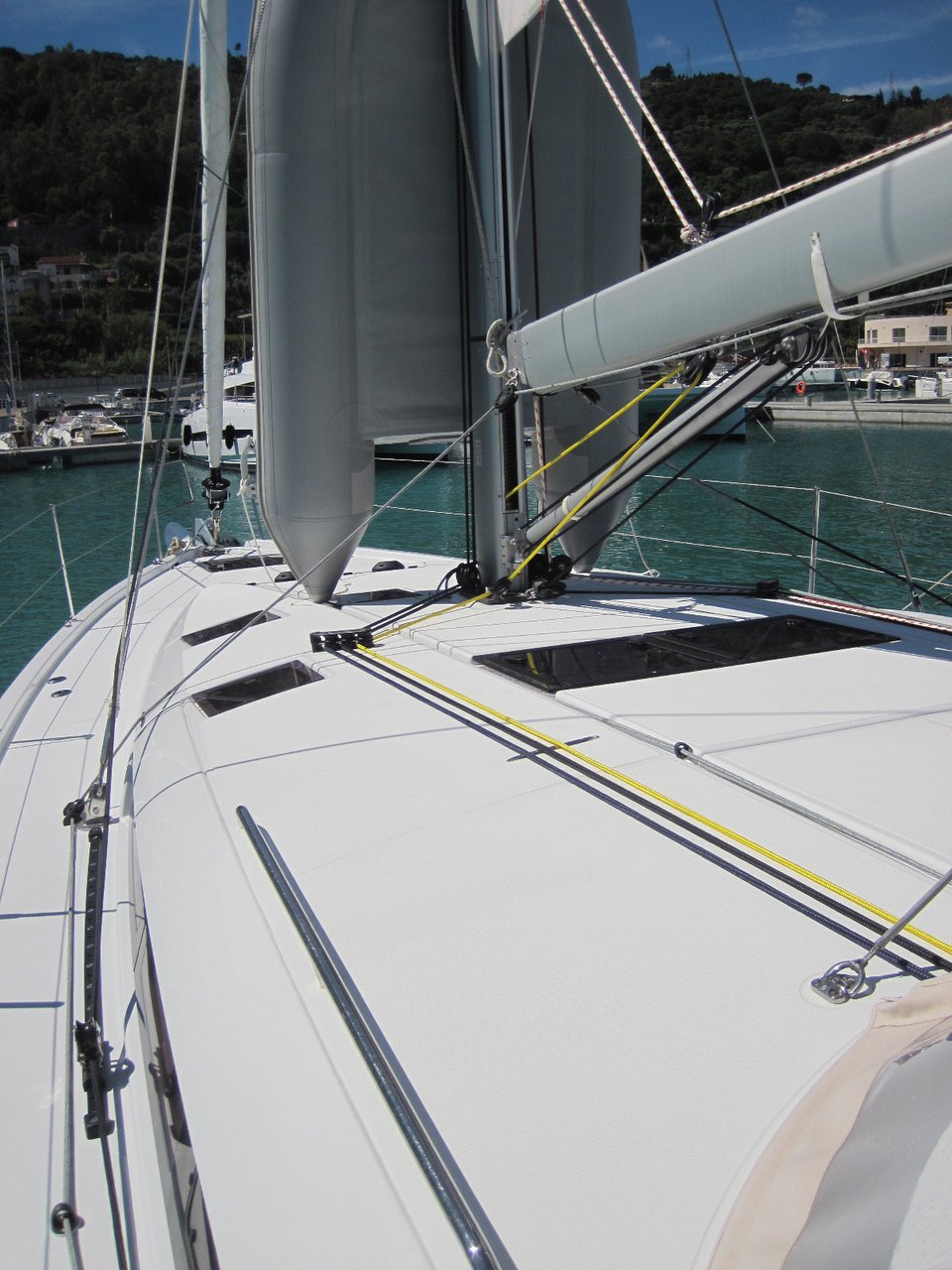 Sun Odyssey 490 - 5 + 1 cab. — photo 12