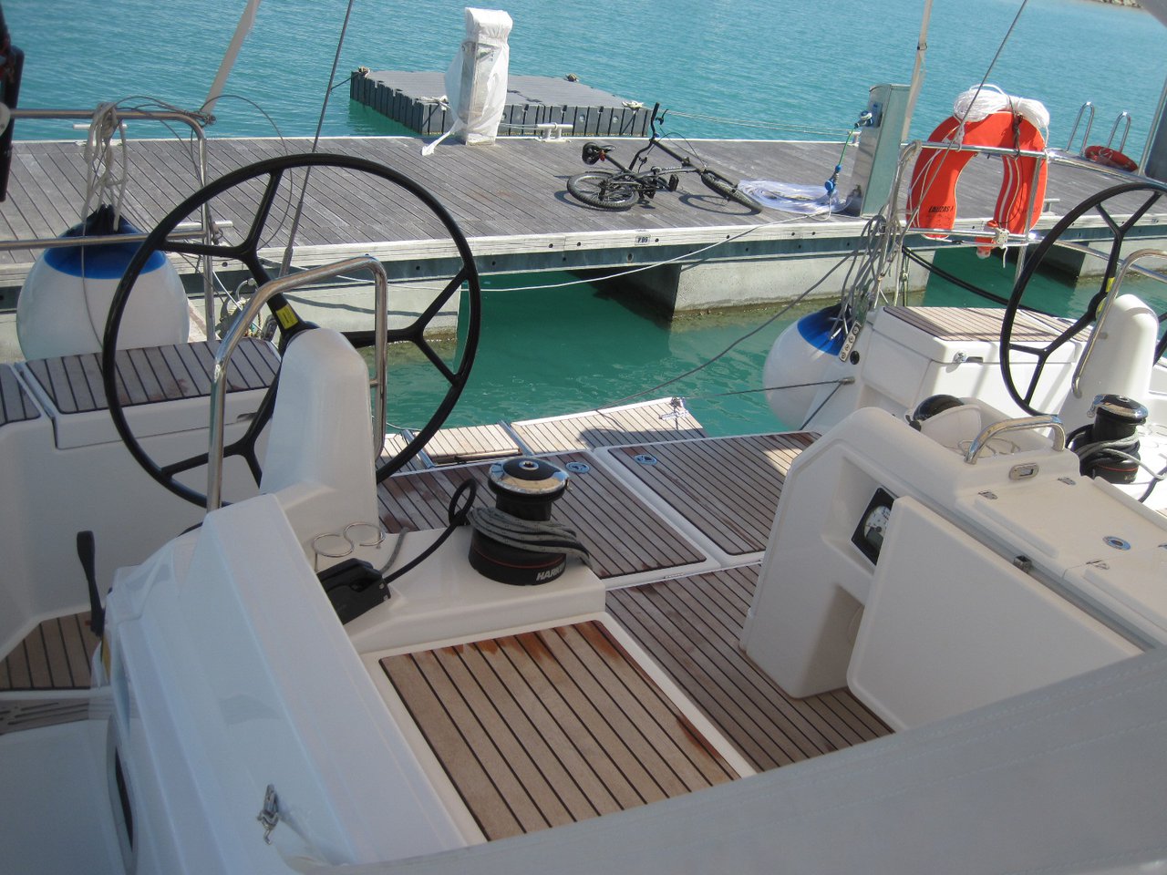 Sun Odyssey 490 - 5 + 1 cab. — photo 17