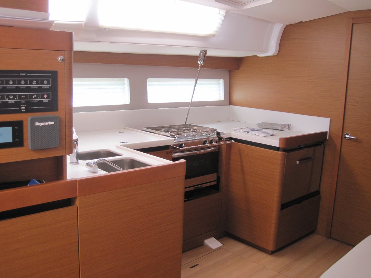Sun Odyssey 490 - 5 + 1 cab. — photo 20