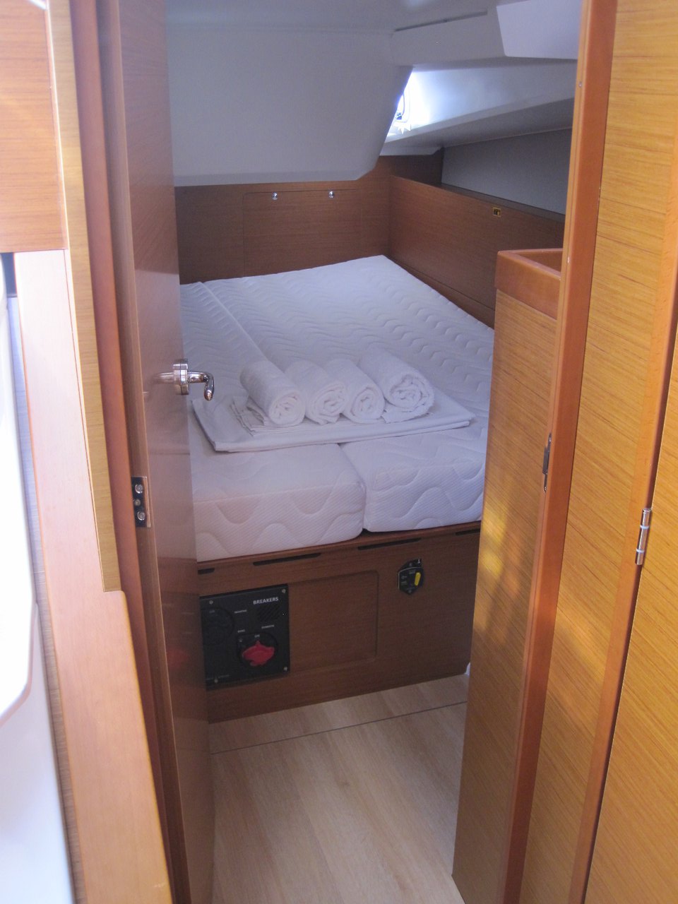 Sun Odyssey 490 - 5 + 1 cab. — photo 25