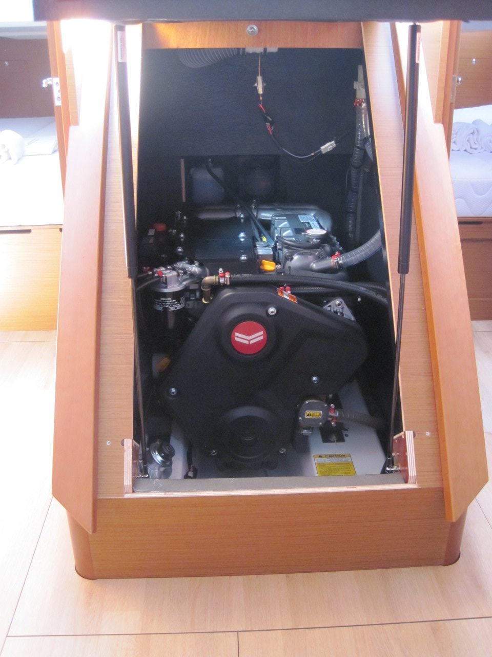 Sun Odyssey 490 - 5 + 1 cab. — photo 35