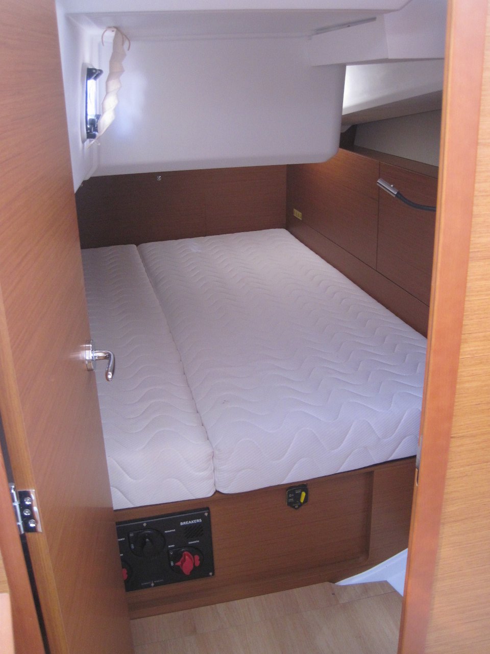 Sun Odyssey 440 - 4 cab. — photo 29