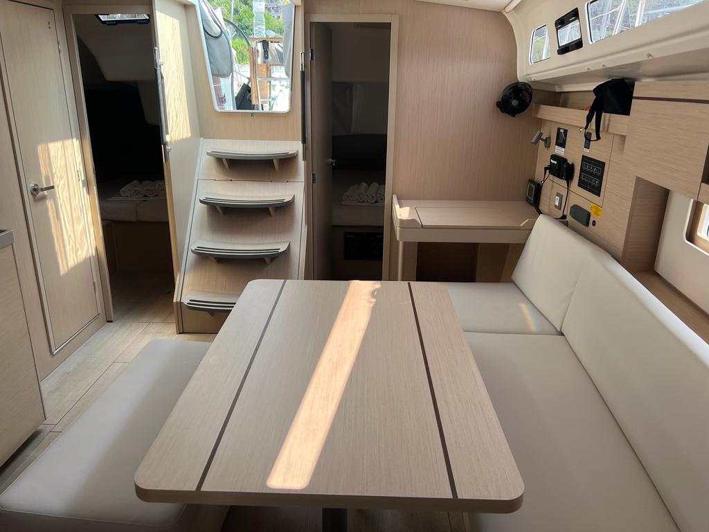 Oceanis 40.1 — photo 14