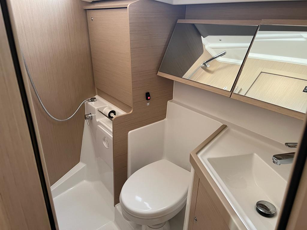 Oceanis 40.1 — photo 25