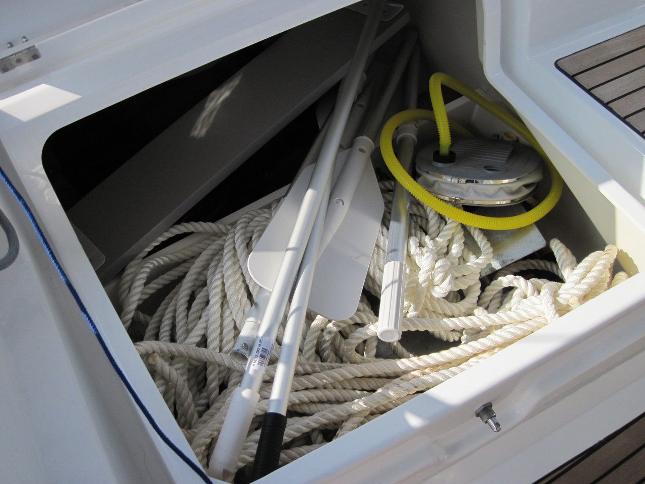 Oceanis 41.1 — photo 25