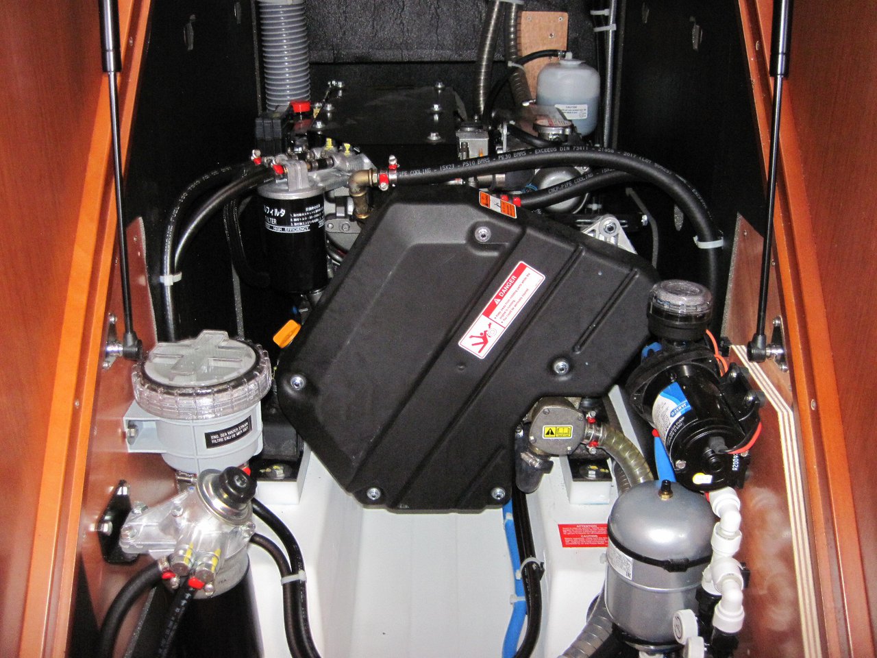 Oceanis 41.1 — photo 29