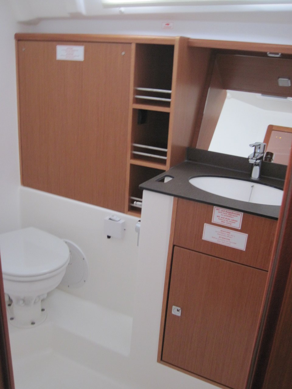 Bavaria Cruiser 41 - 3 cab. — photo 2