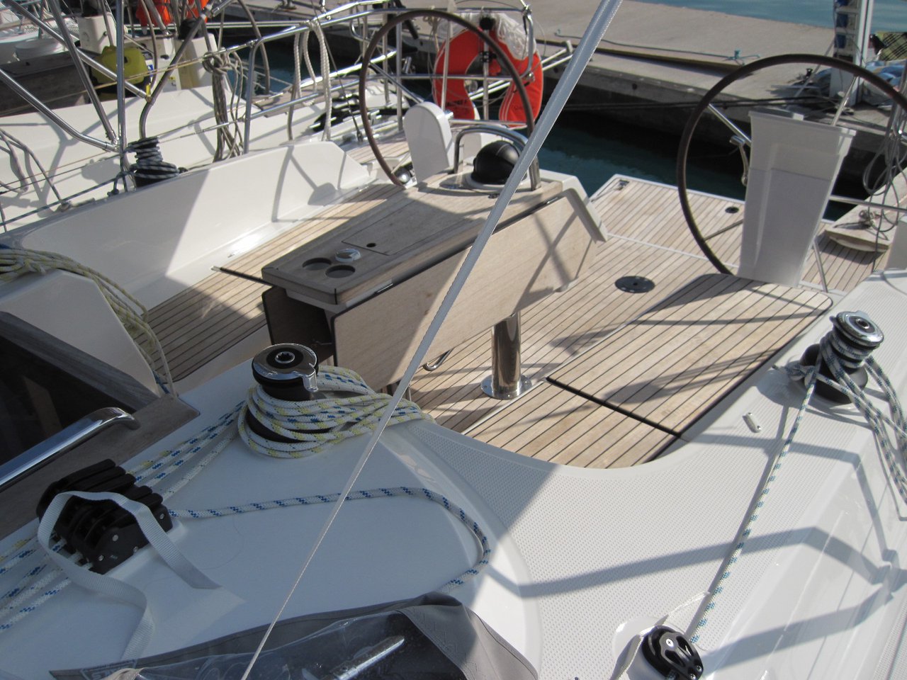 Bavaria Cruiser 37 - 3 cab. — photo 11