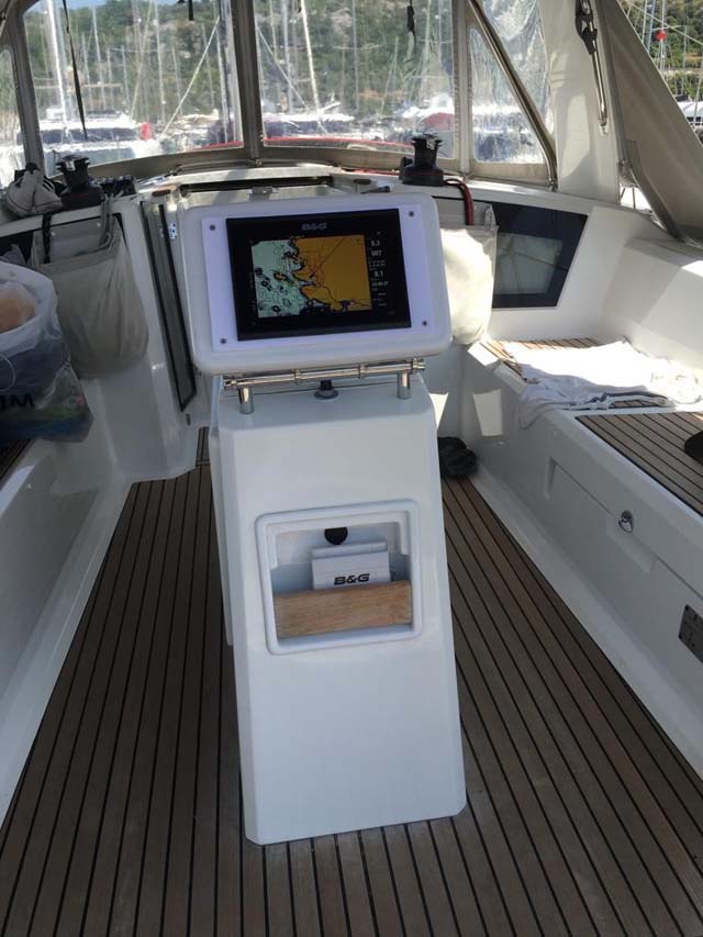 Oceanis 38.1 — photo 6