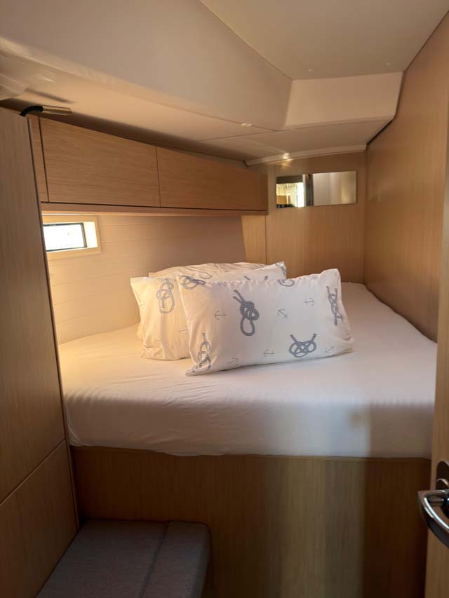 Bavaria Voyager 45 — photo 12