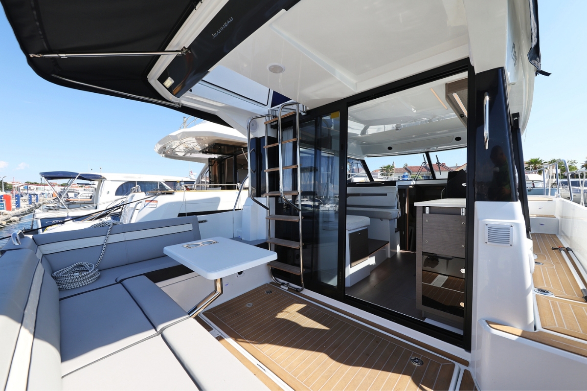 Merry Fisher 1095 Fly Serie2 — photo 10