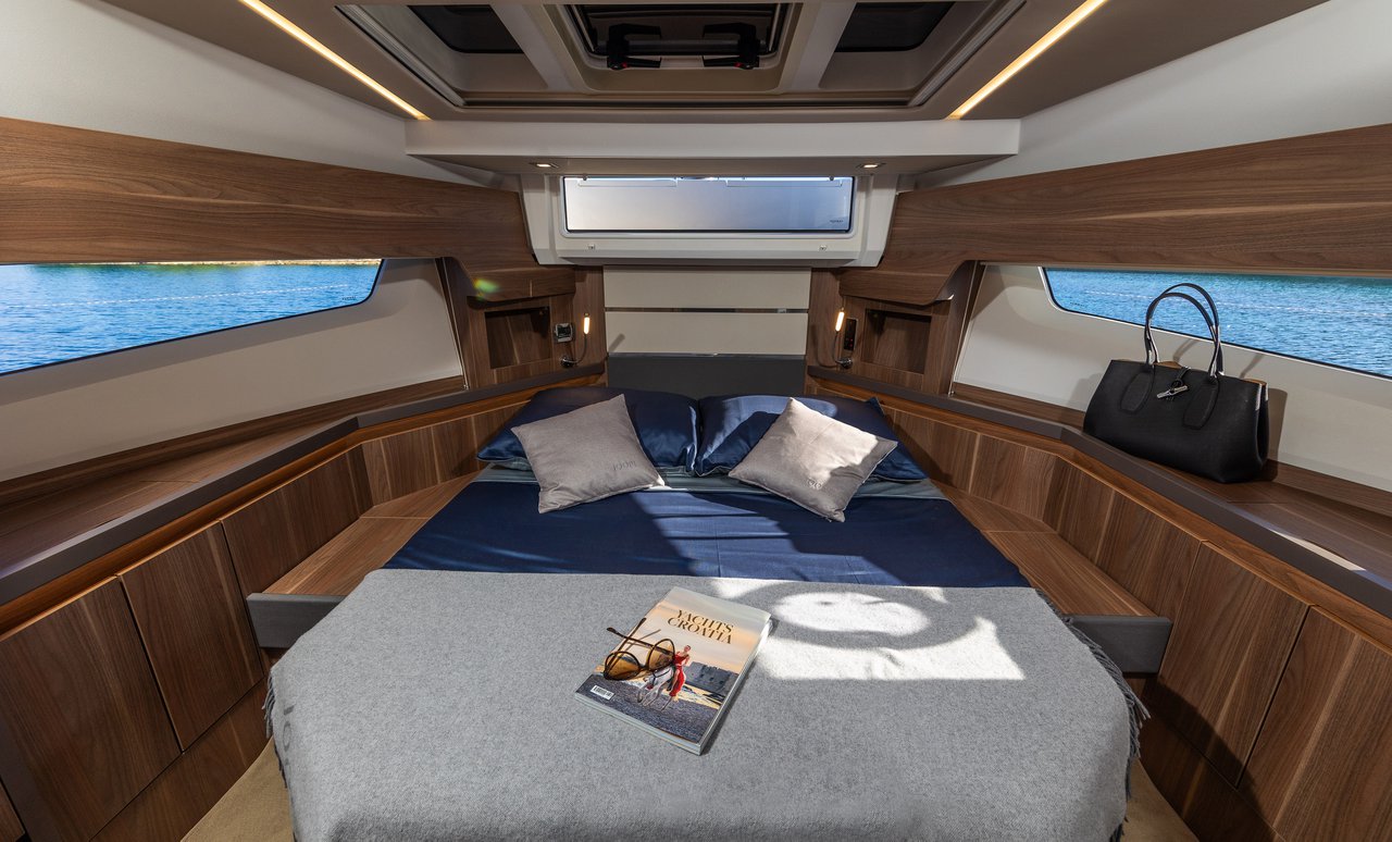 Sealine F430 — photo 16
