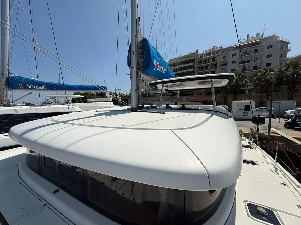 Lagoon 42 - 4 + 2 cab. — photo 10