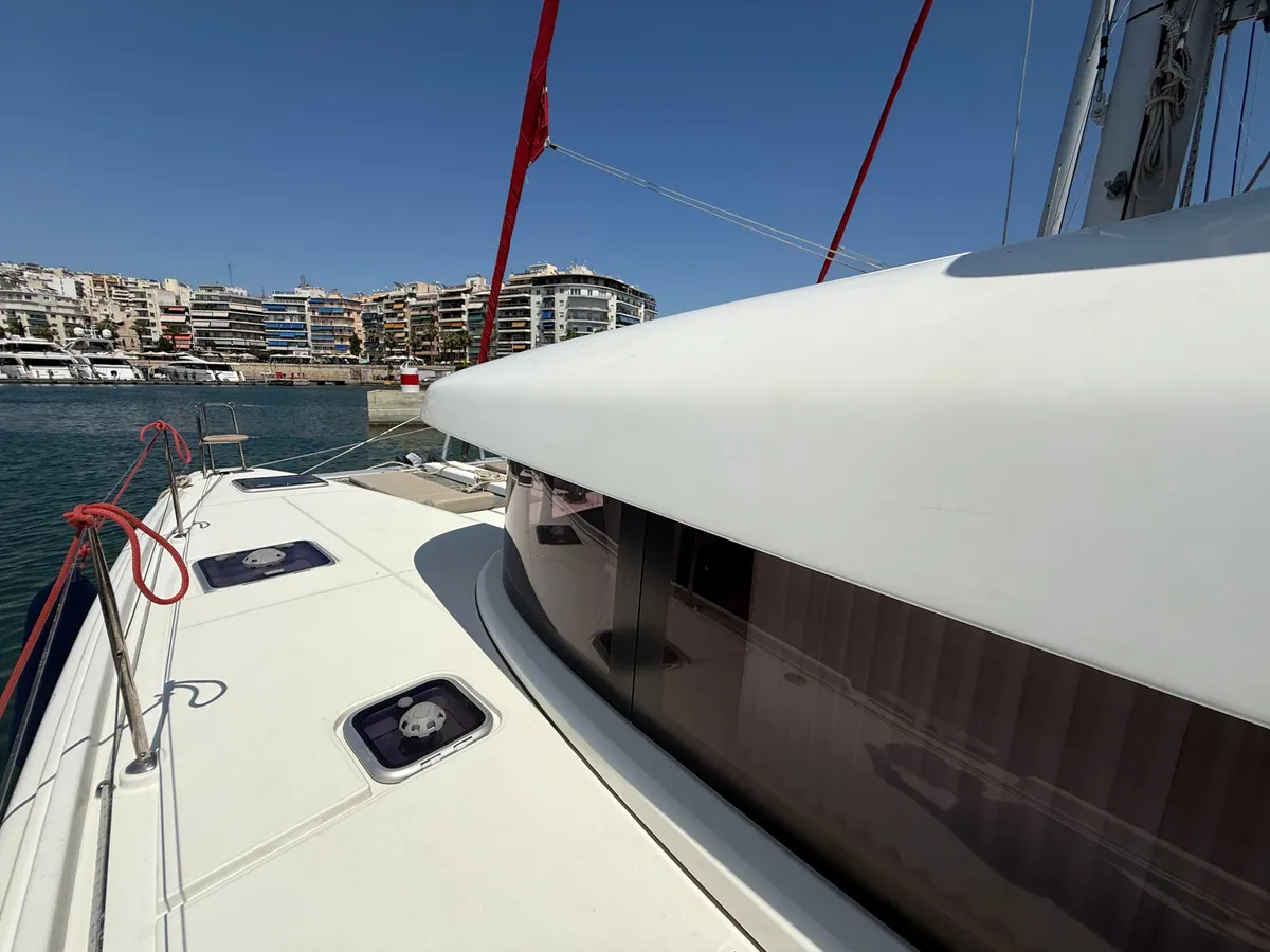 Lagoon 42 - 4 + 2 cab. — photo 12