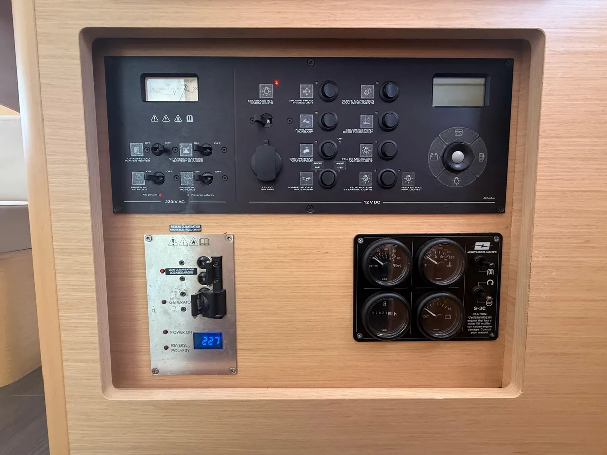 Lagoon 42 - 4 + 2 cab. — photo 14
