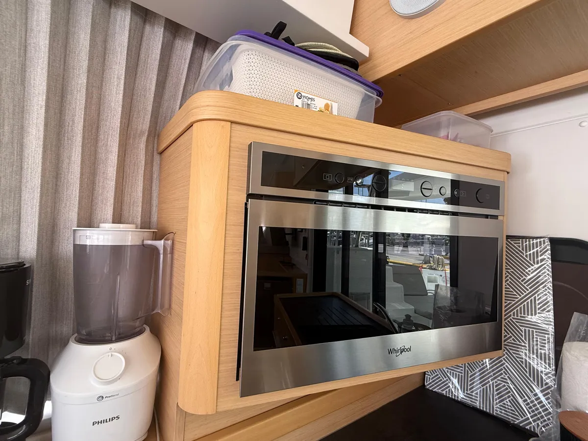 Lagoon 42 - 4 + 2 cab. — photo 19