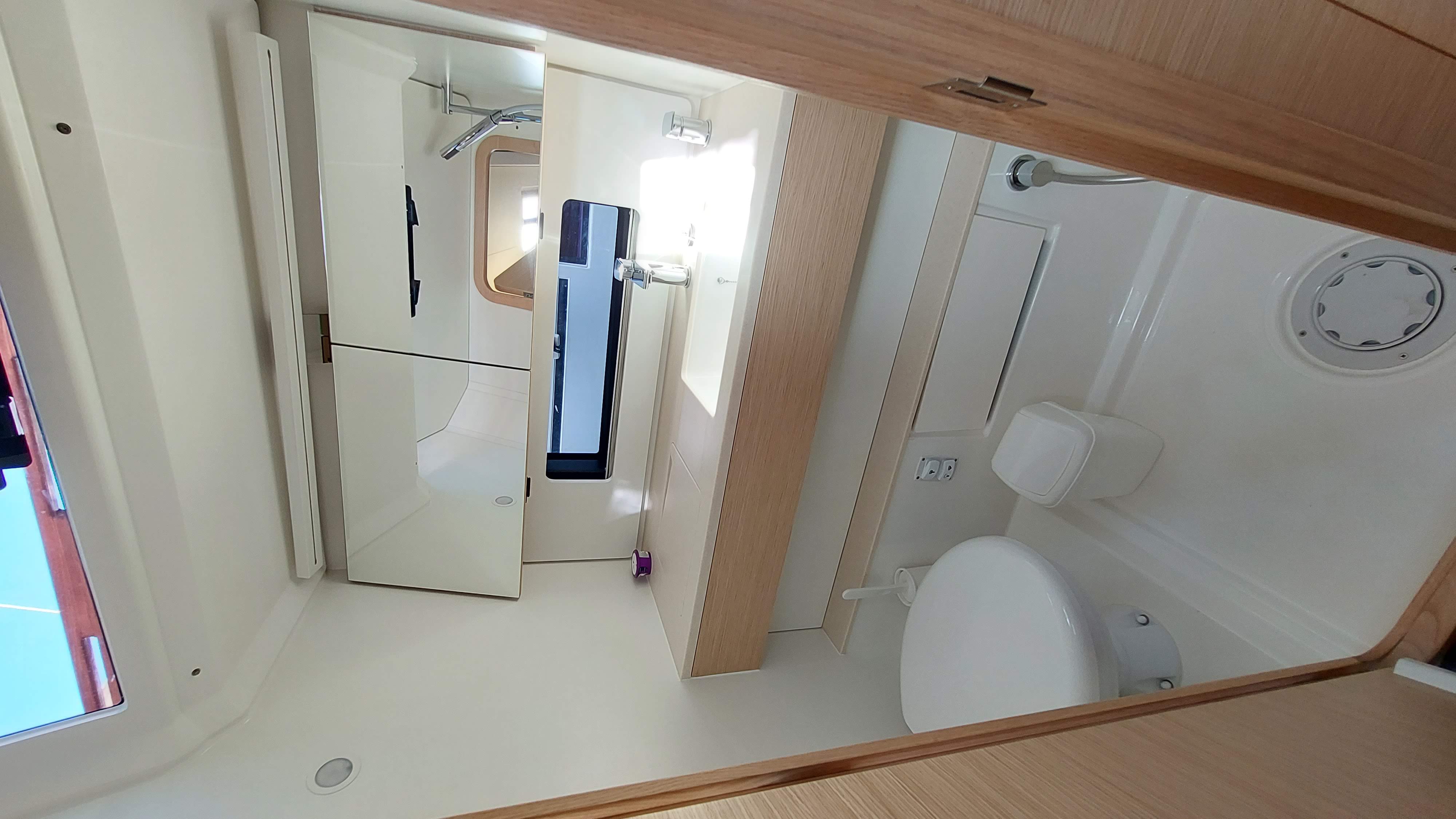 Dufour 41 - 3 cab. — photo 13