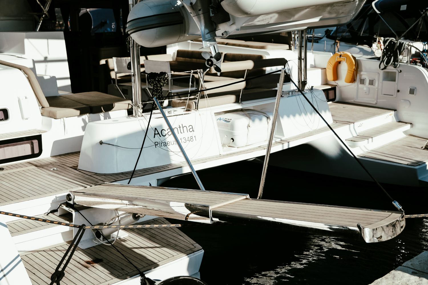 Lagoon 42 - 4 + 1 cab. — photo 6