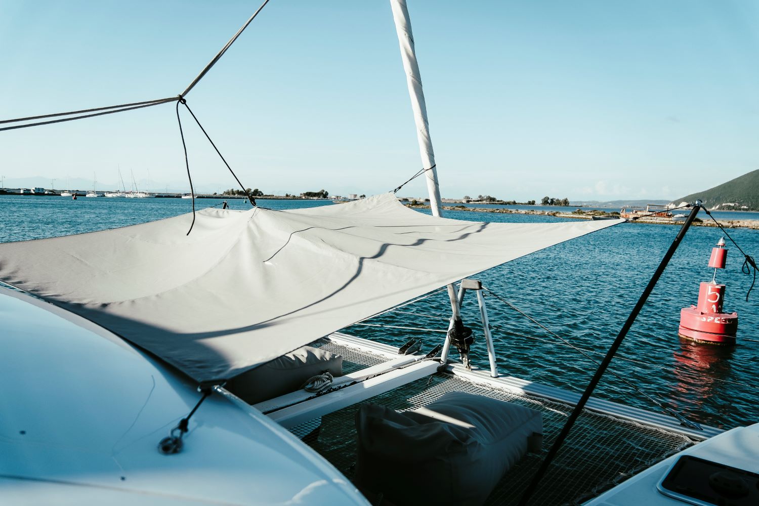 Lagoon 42 - 4 + 1 cab. — photo 9
