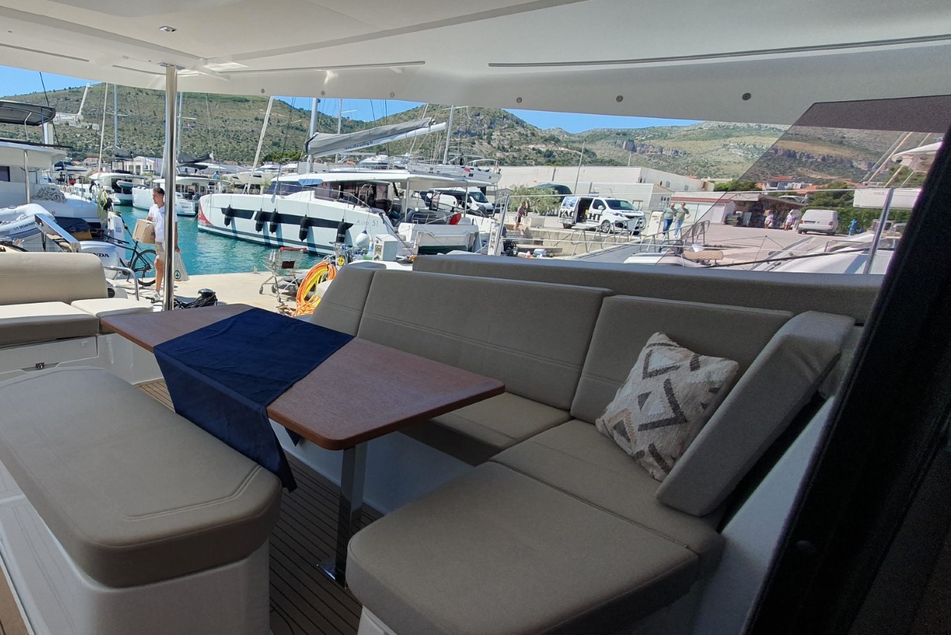 Fountaine Pajot FP 44 Quatuor - 4 + 2 cab. — photo 12