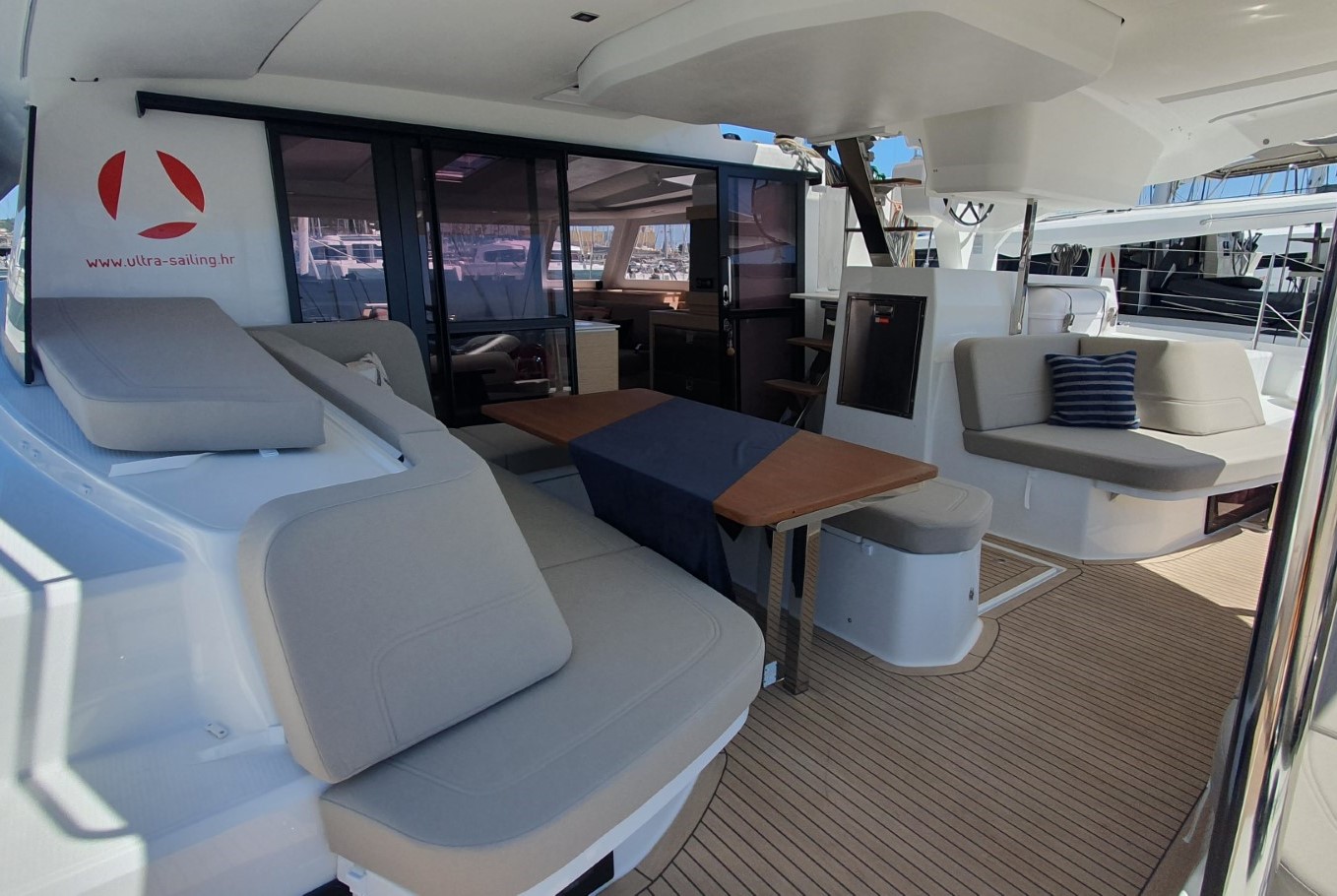 Fountaine Pajot FP 44 Quatuor - 4 + 2 cab. — photo 8