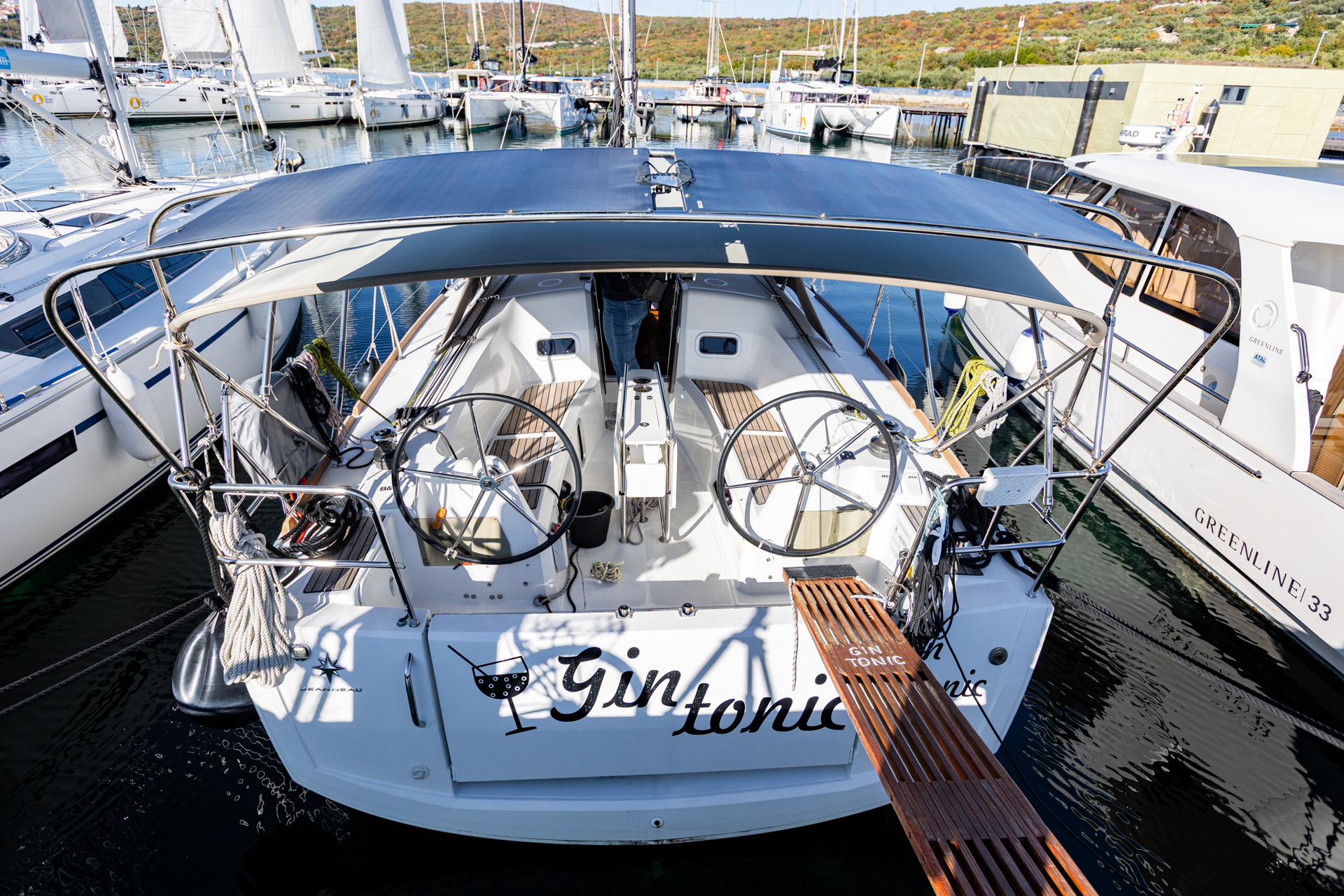 Sun Odyssey 349 - 3 cab. — photo 1