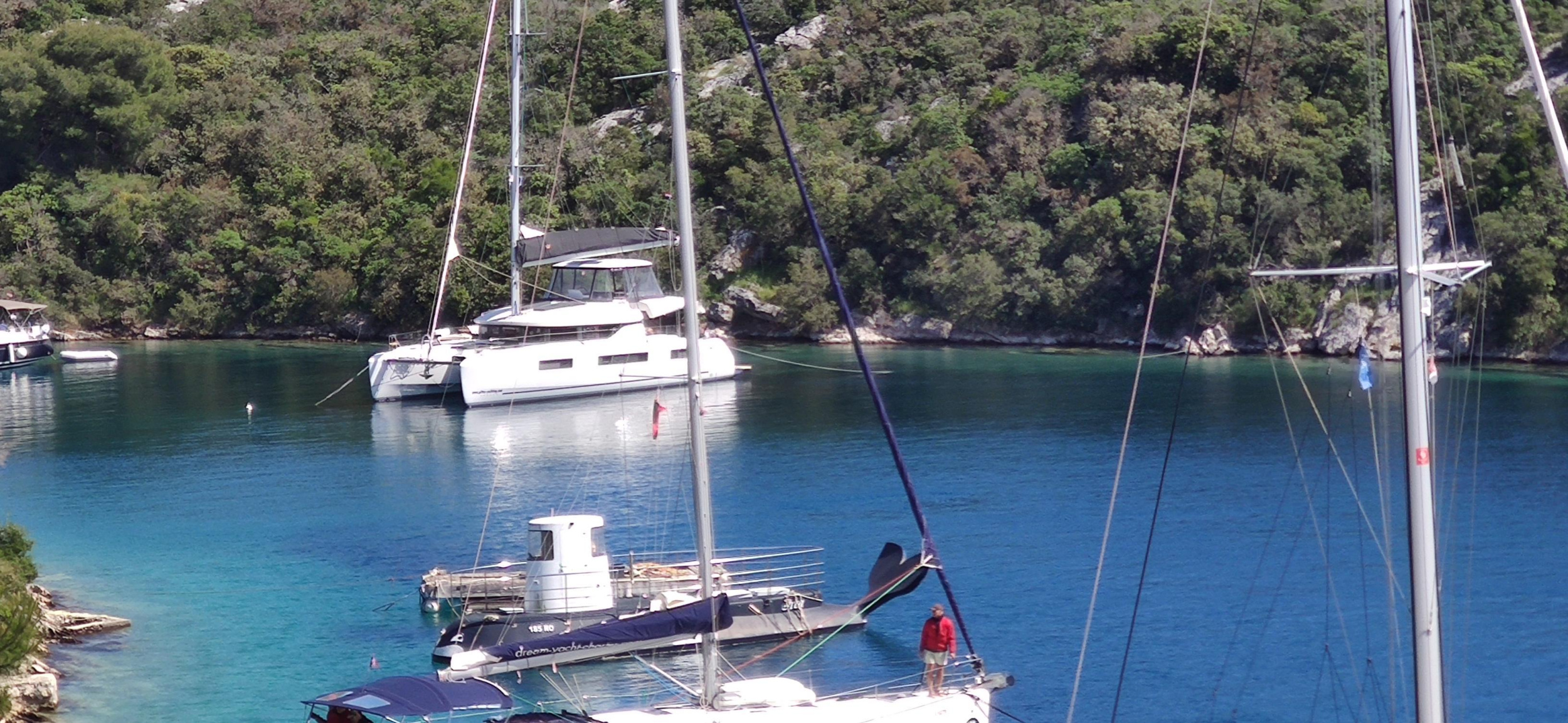 Lagoon 51 - 6 + 1 cab. — photo 4