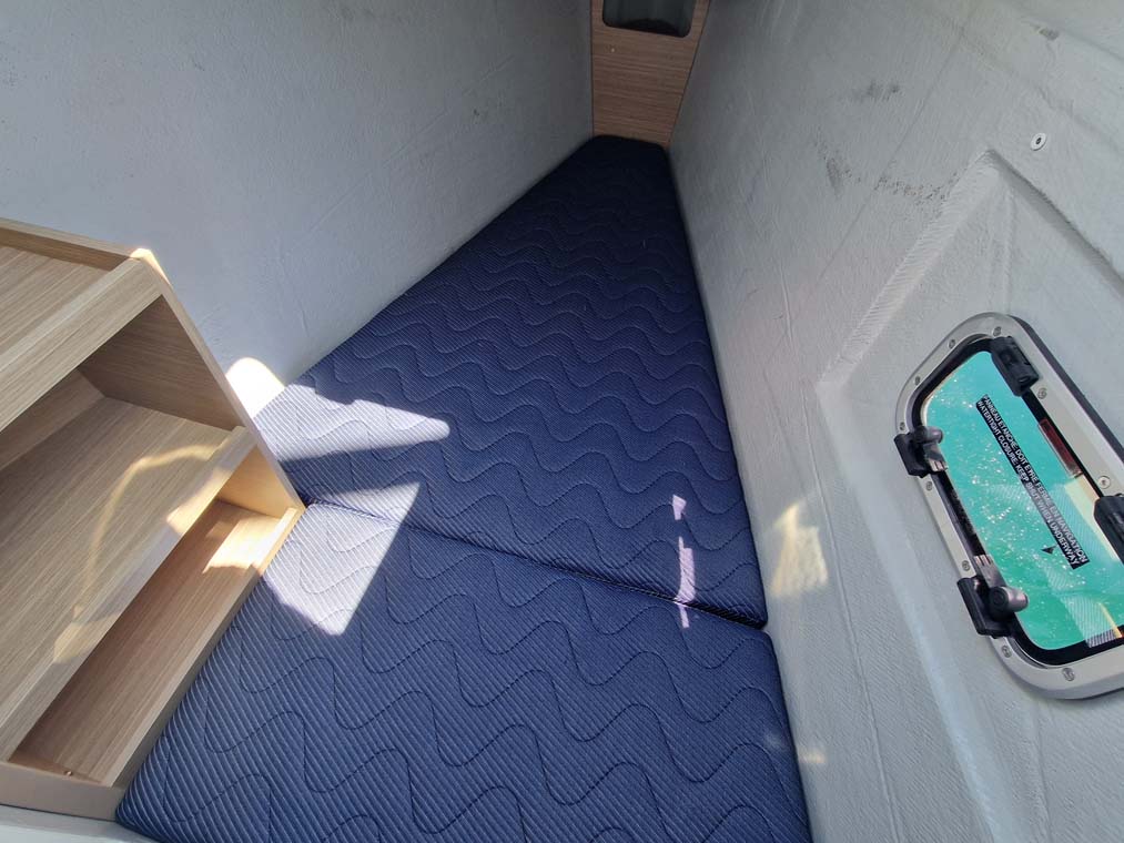 Lagoon 42 - 4 + 2 cab. — photo 13
