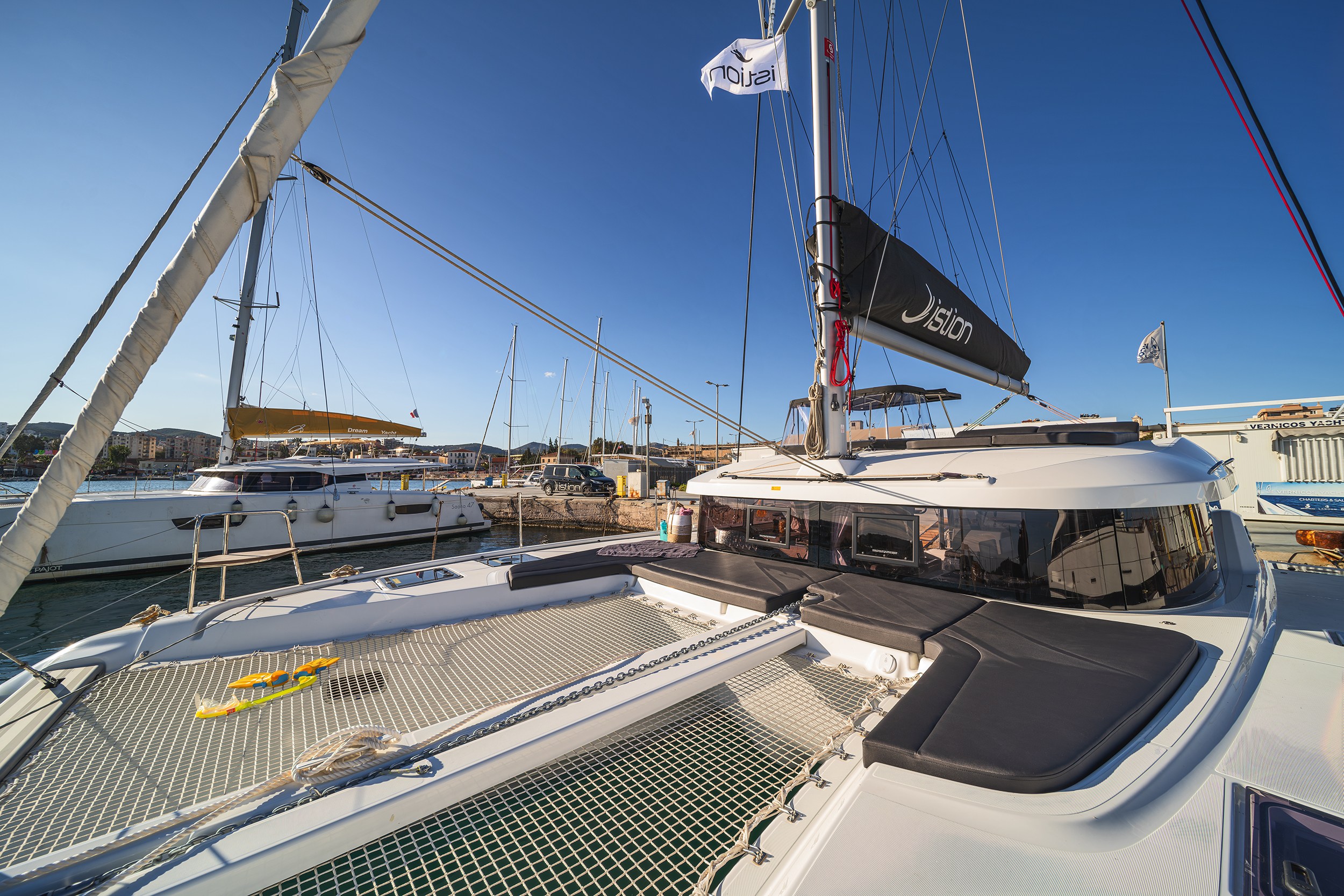 Lagoon 38 - 4 + 2 cab. — photo 4