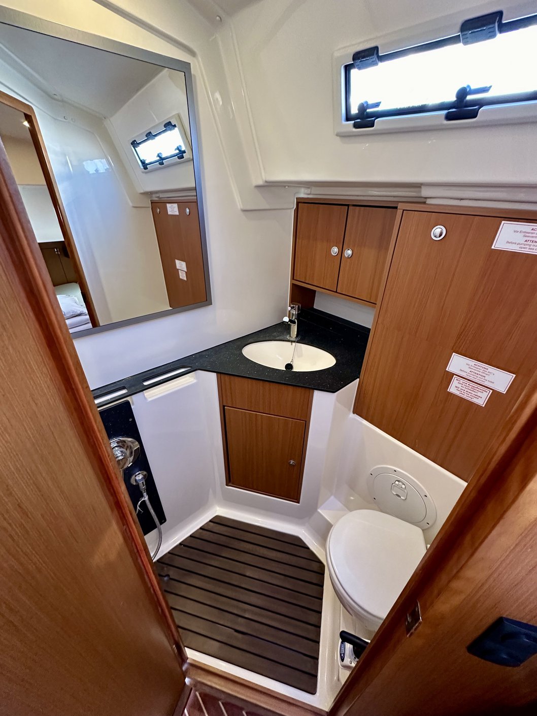 Bavaria Cruiser 45 - 4 cab. — photo 18