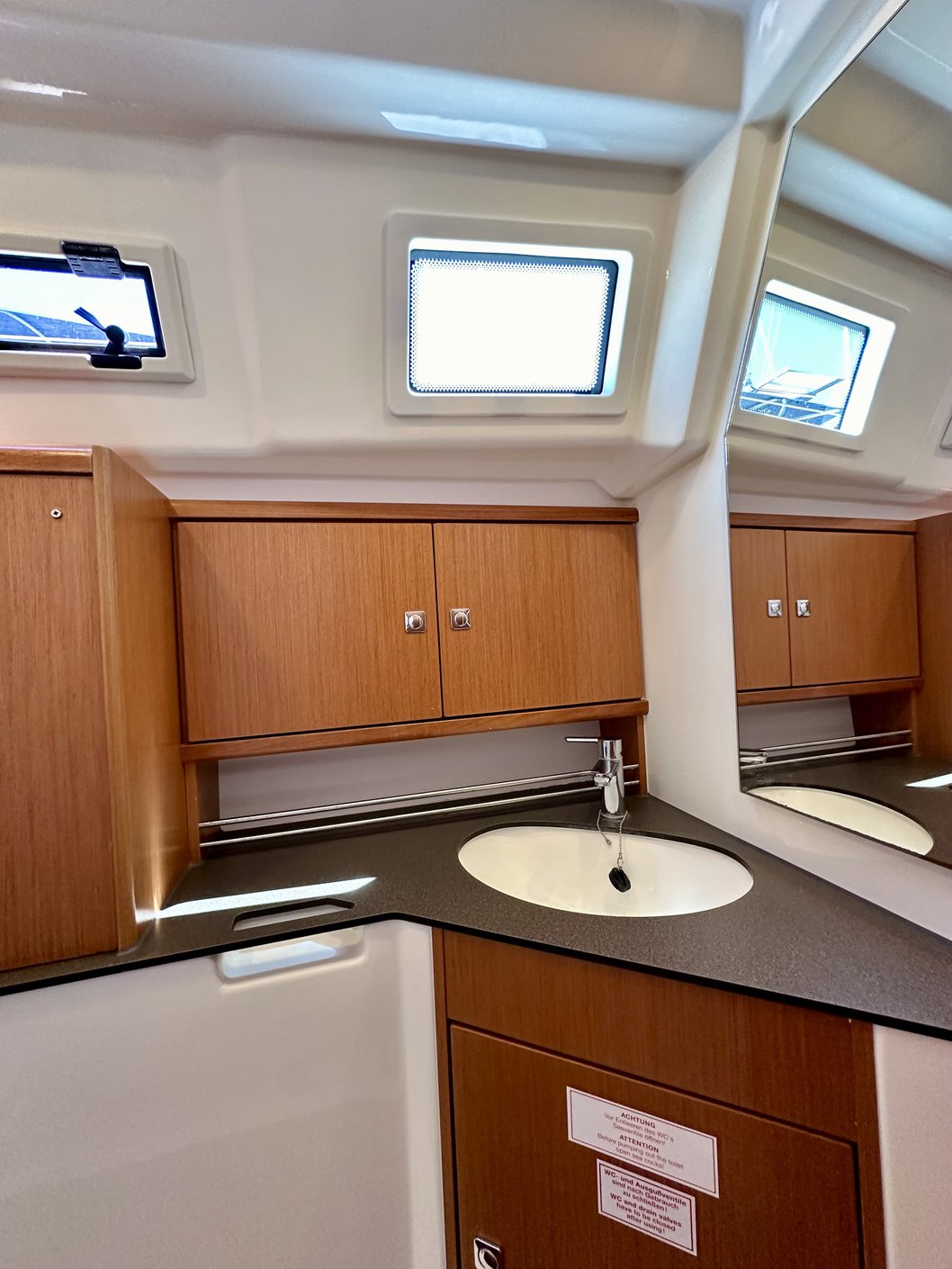 Bavaria Cruiser 34 - 2 cab. — photo 12