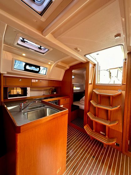 Bavaria Cruiser 37 - 3 cab. — photo 6