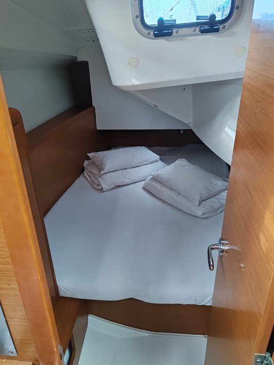 Sun Odyssey 349 - 3 cab. — photo 8