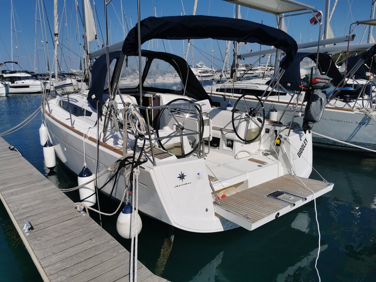 Sun Odyssey 349 - 3 cab. — photo 4