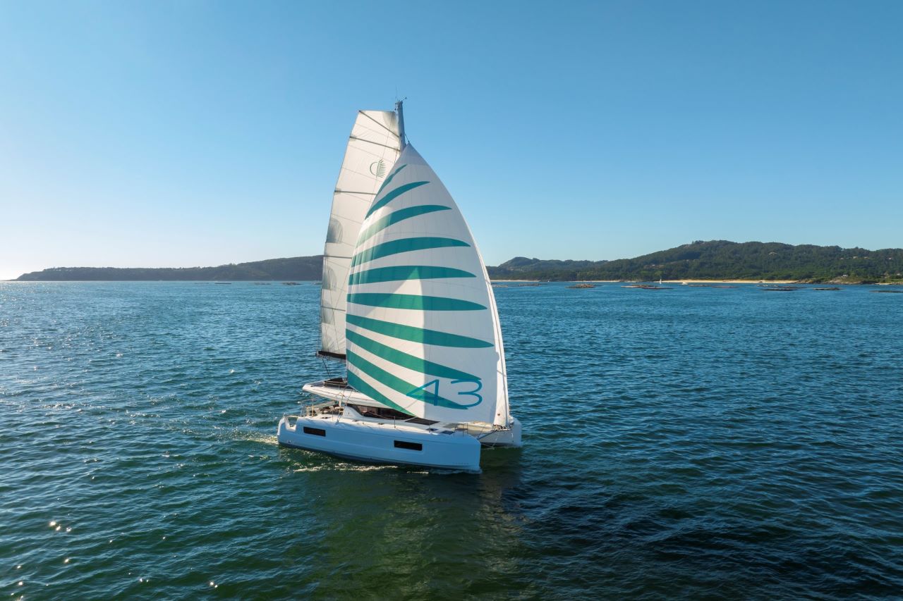 Lagoon 43 - 4 + 2 cab. — photo 7