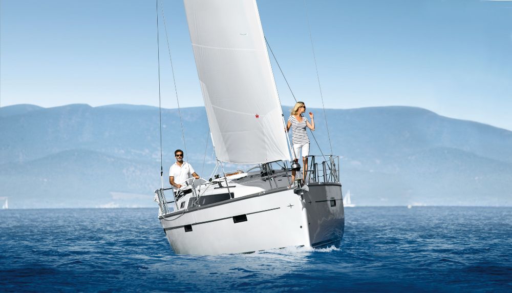 Bavaria Cruiser 37 - 3 cab. — photo 4