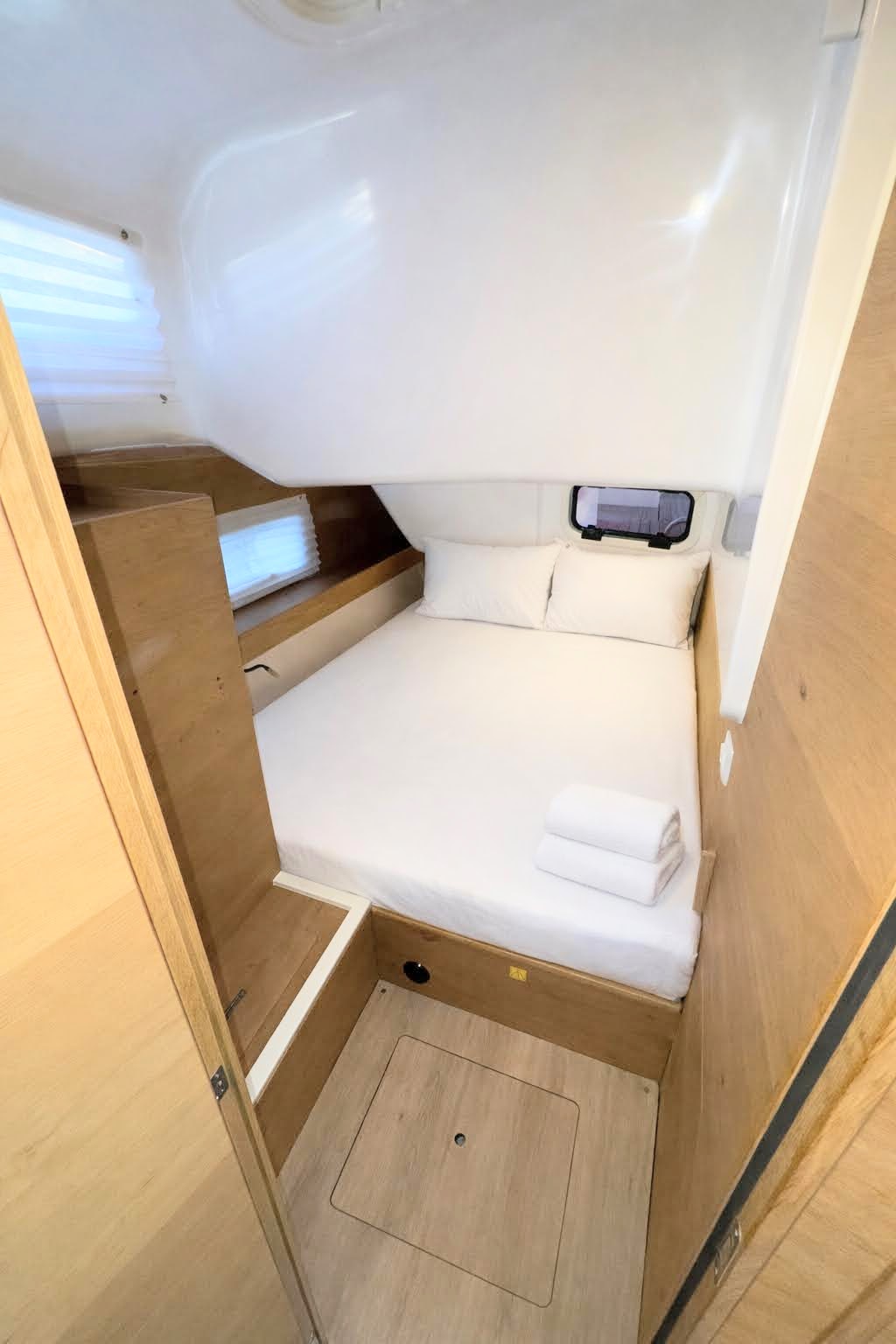 Elan Impression 45 - 4 cab. — photo 9